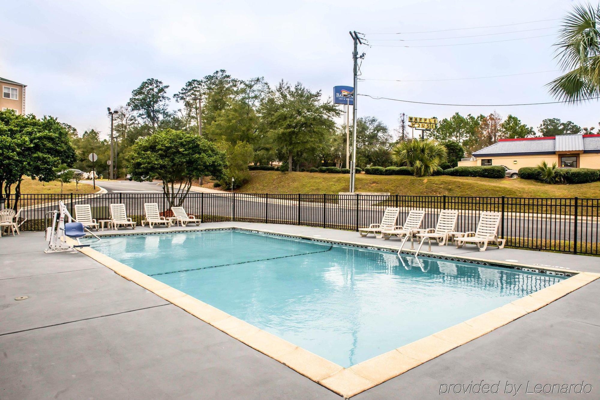 Quality Inn Tallahassee Near University Exterior photo